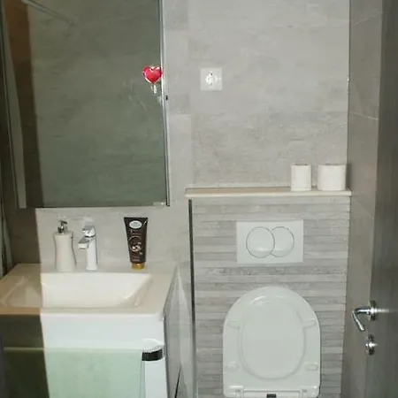 شقة Pamadonis Deluxe *